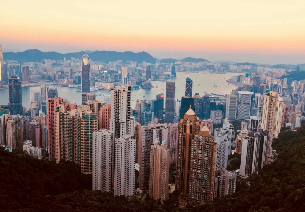 how to move to hong-kong